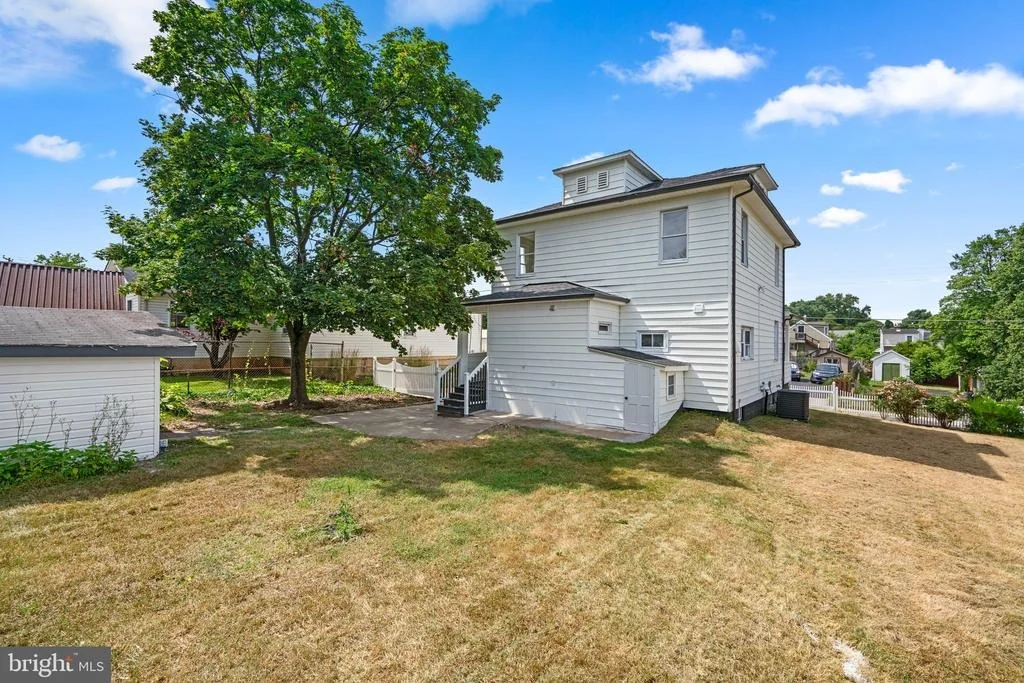 Photo of 23 2ND AVENUE