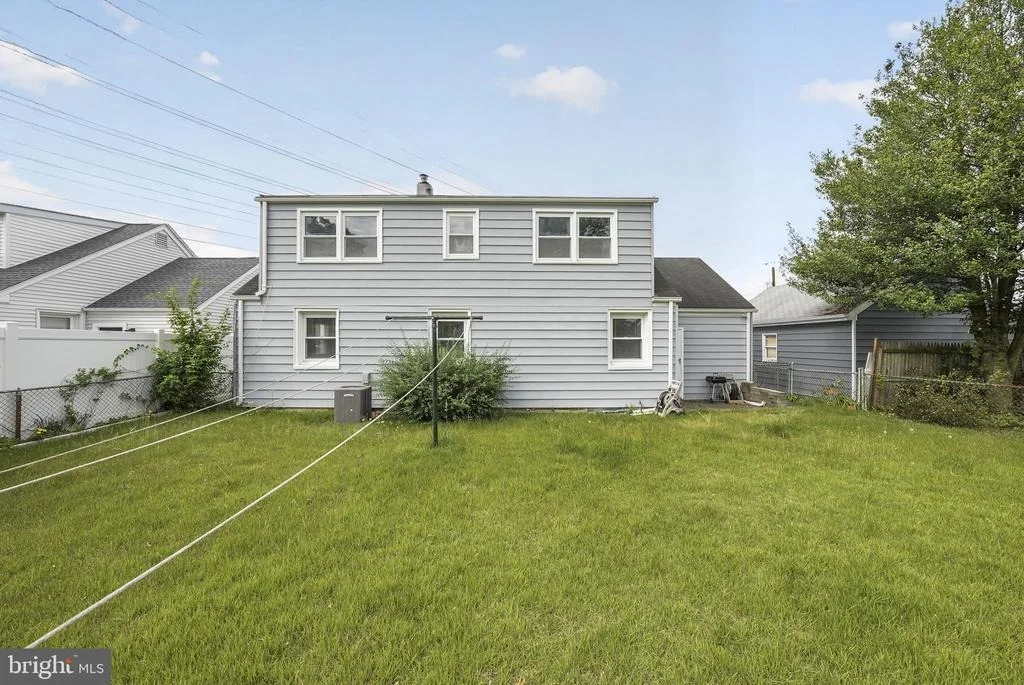 Photo of 520 RANDALL AVENUE