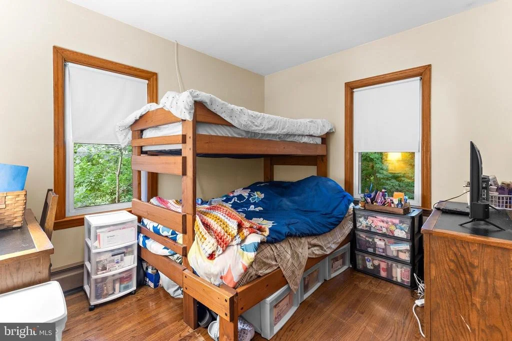 Photo of 5718 LEAF LANE