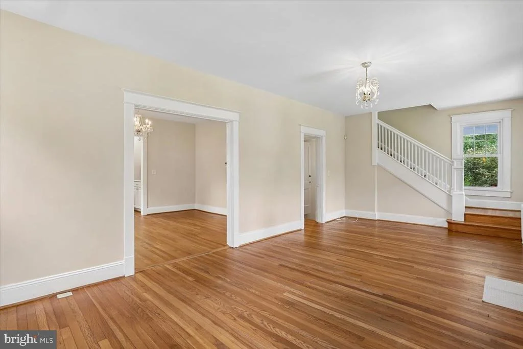 Photo of 9501 COLESVILLE ROAD