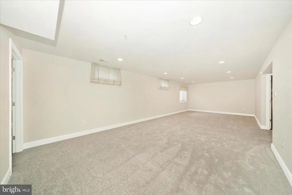 Photo of 1318 VOLUNTEER DRIVE