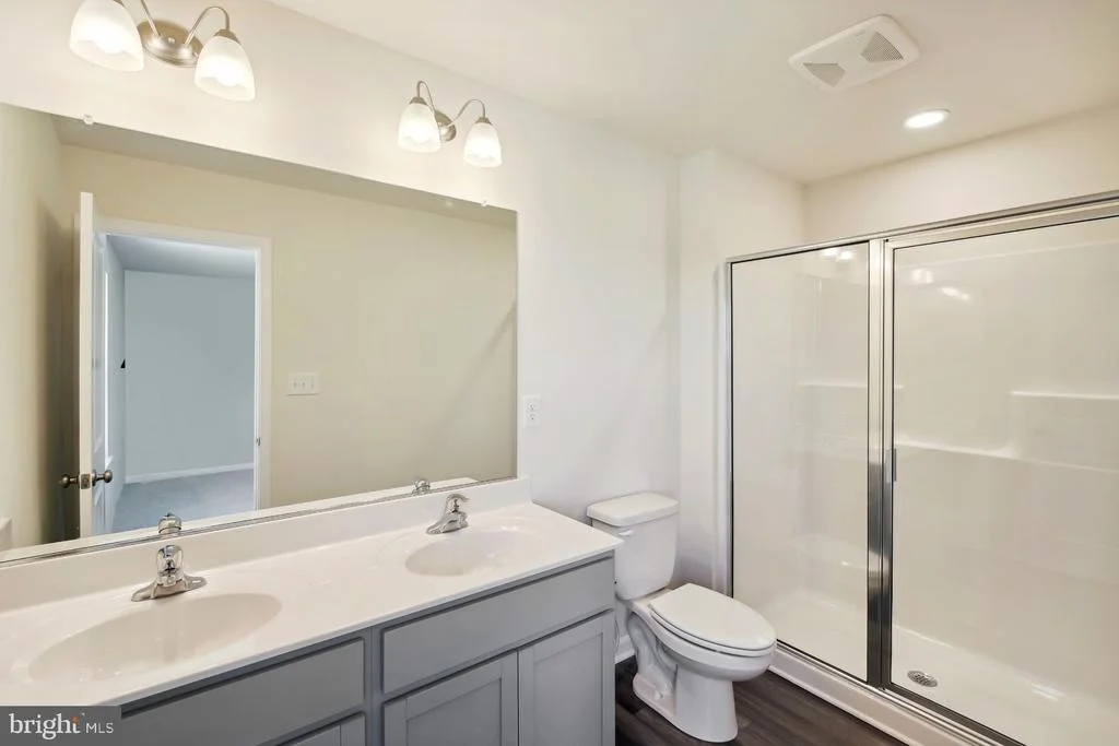 Photo of 90 GRIFFITH WAY