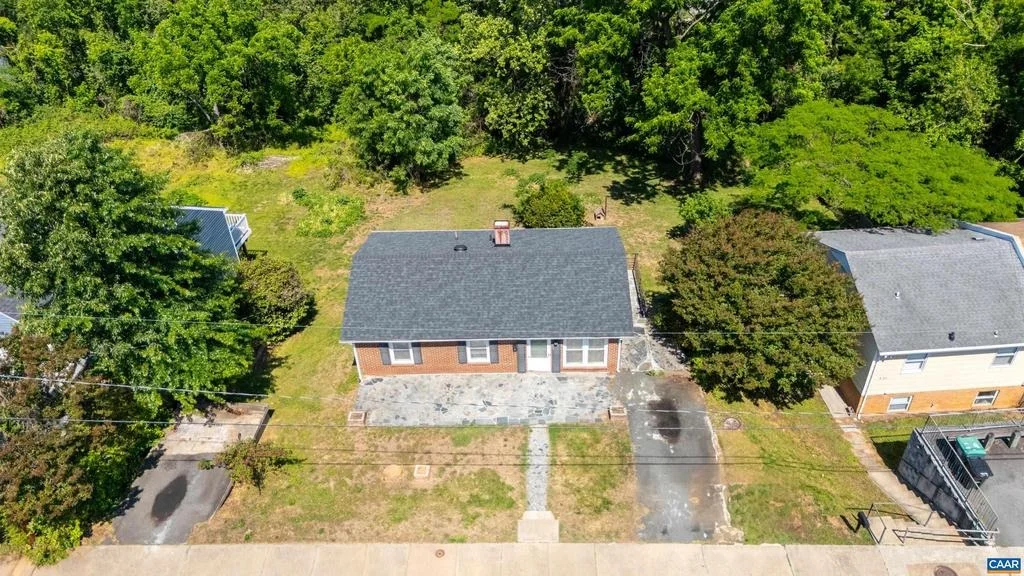 Photo of 837 RIDGE ST