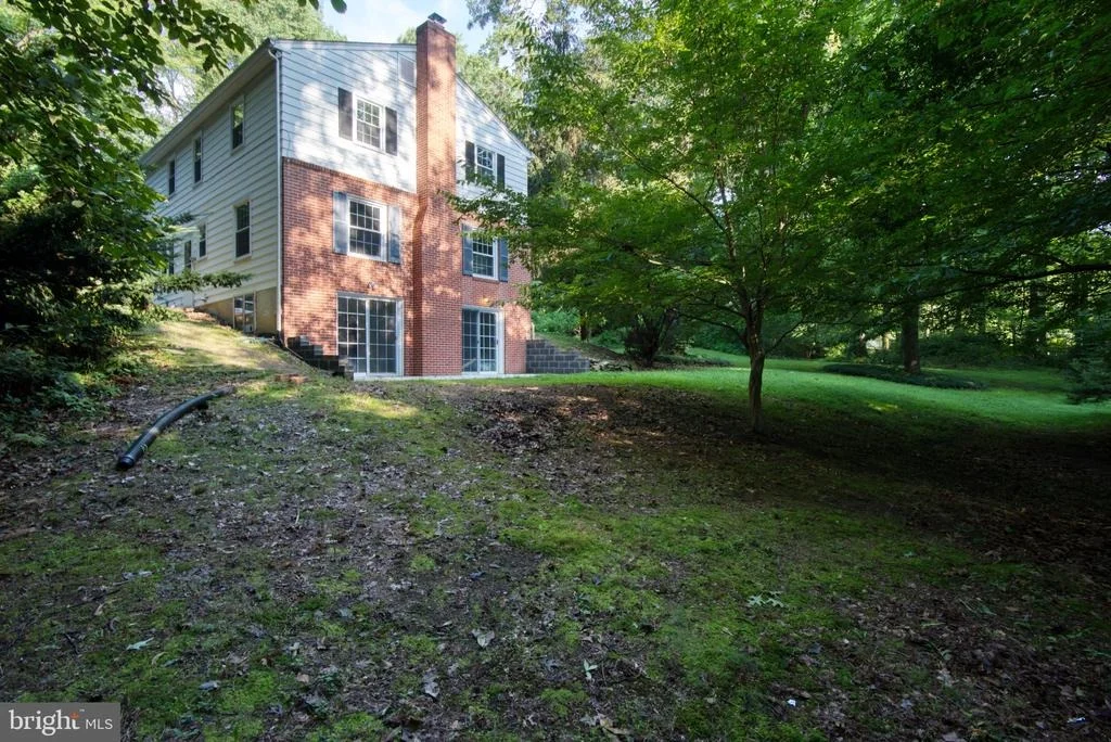 Photo of 1020 CEDAR CORNER ROAD