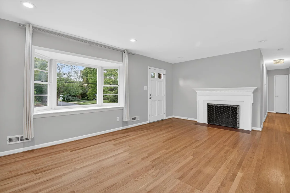 Photo of 6530 FAIRLAWN DRIVE