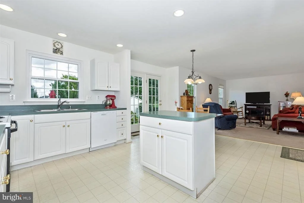 Photo of 4106 BENNINGTON PLACE W