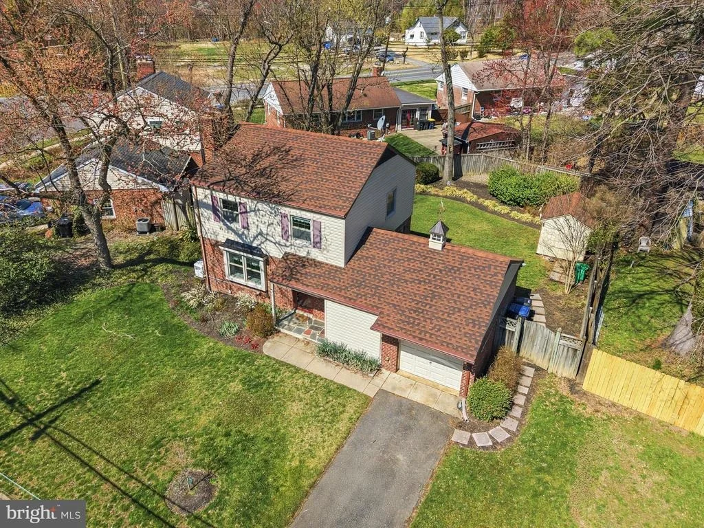 Photo of 2502 HUGHES ROAD