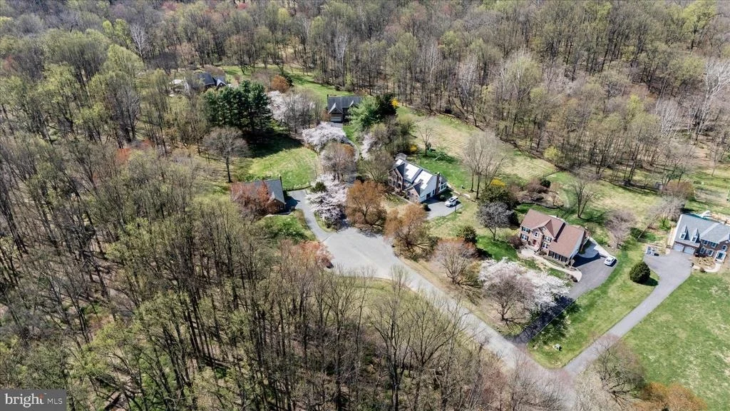 Photo of 19808 FALLING SPRING COURT
