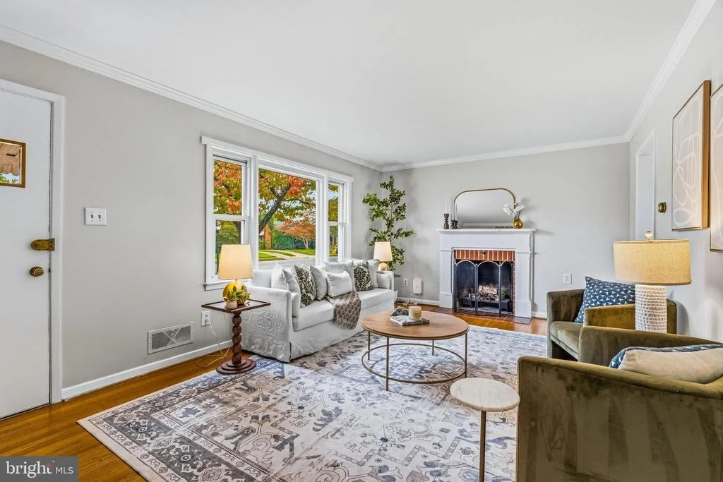Photo of 919 SEMINOLE ROAD