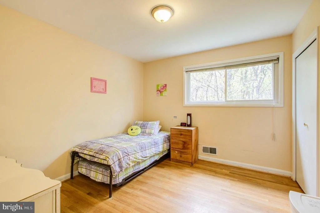 Photo of 10604 WOODSDALE DRIVE