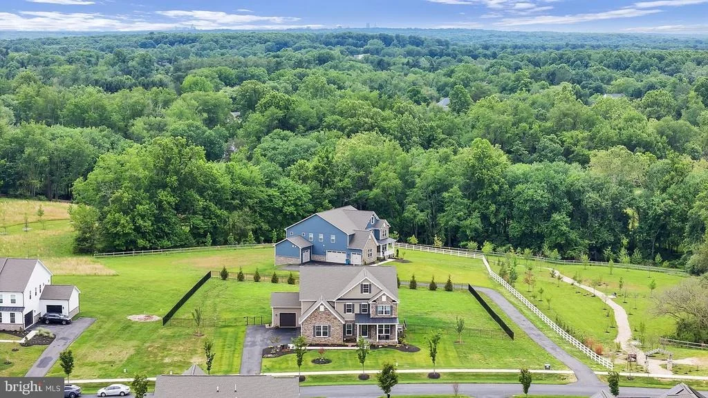 Photo of 14622 SENECA FARM LN