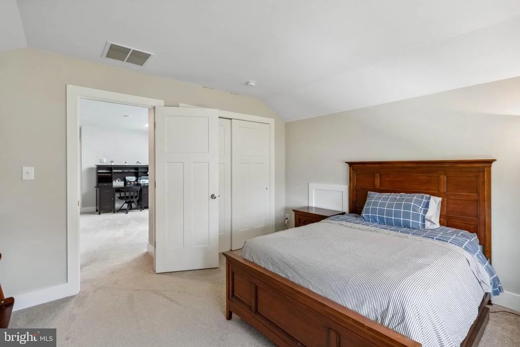 Photo of 24019 INGRAMS DRIVE