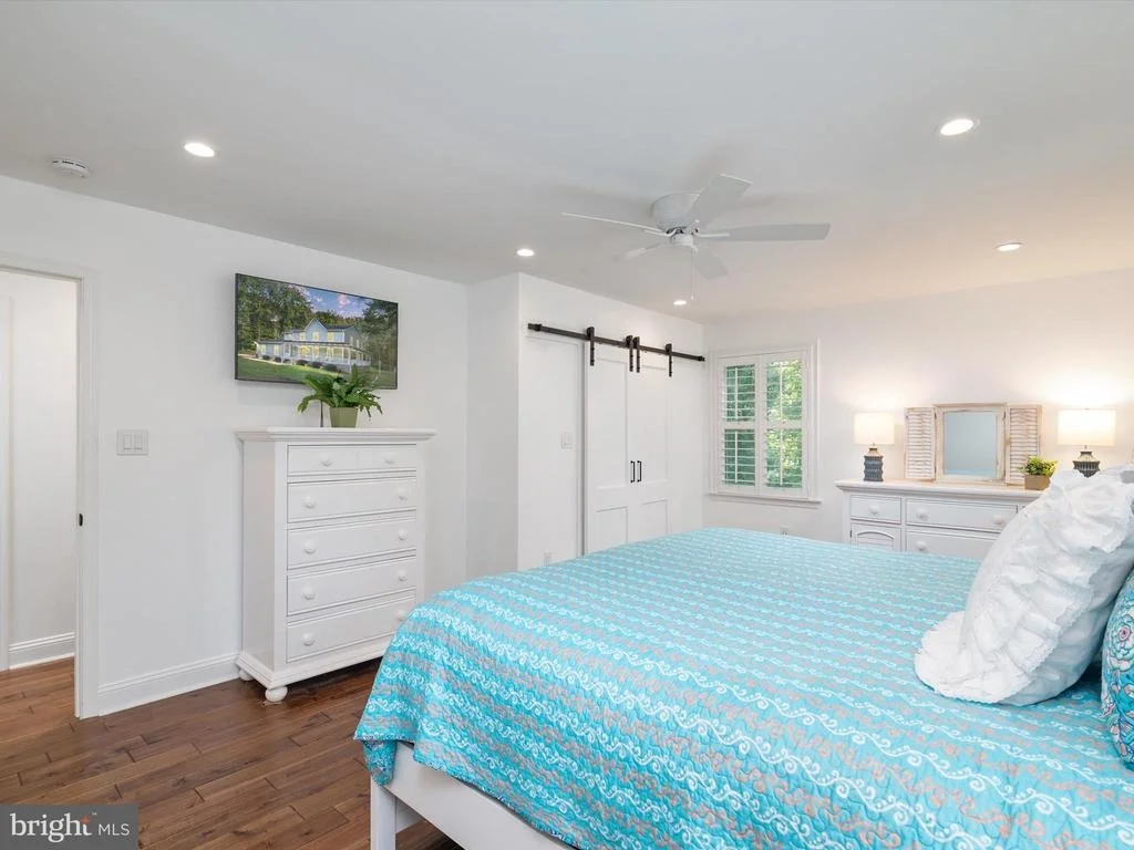 Photo of 6439 MEADOWLARK DRIVE