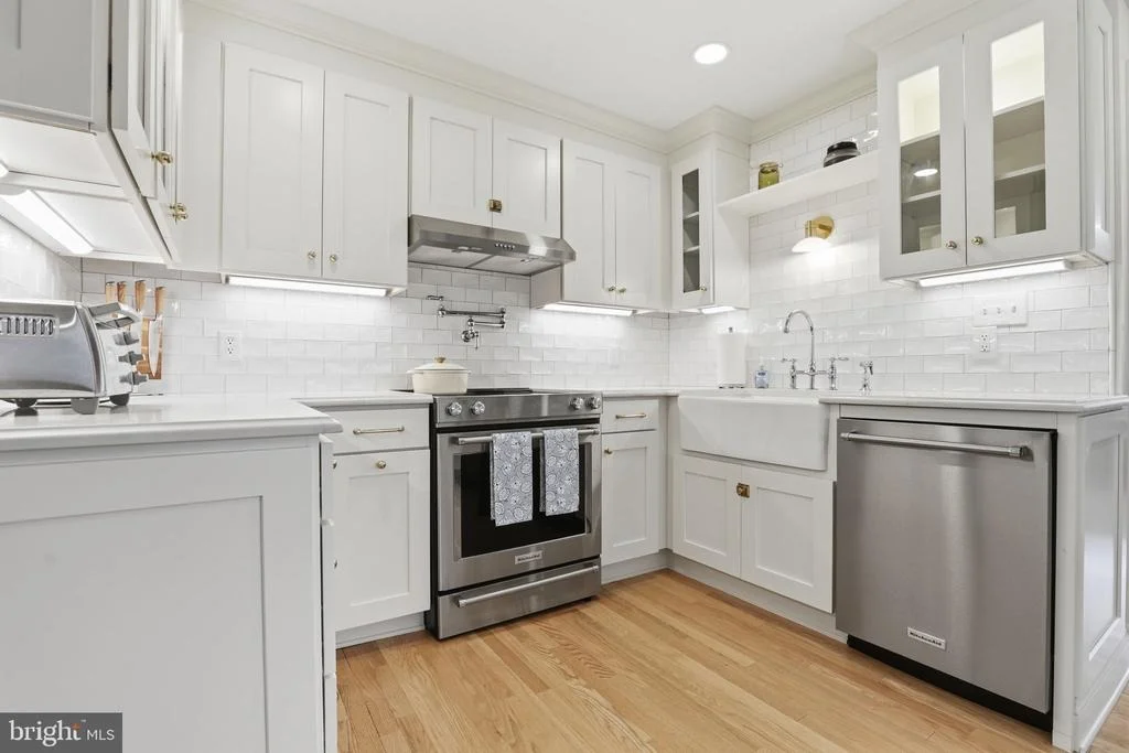 Photo of 443 SCHLEY ROAD