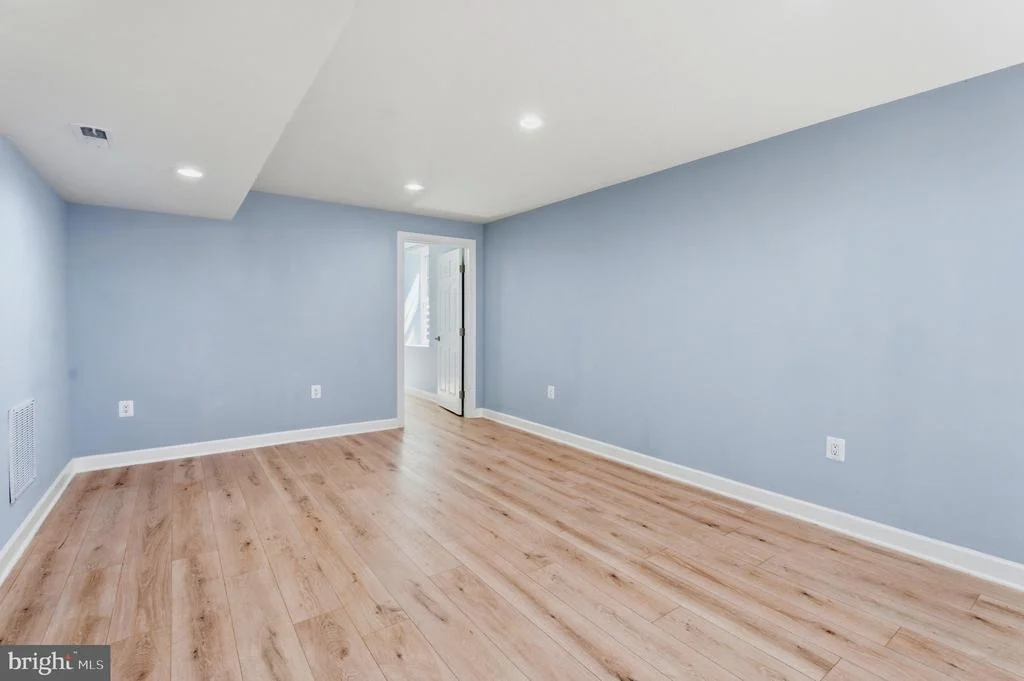 Photo of 10654 ASHFORD CIRCLE