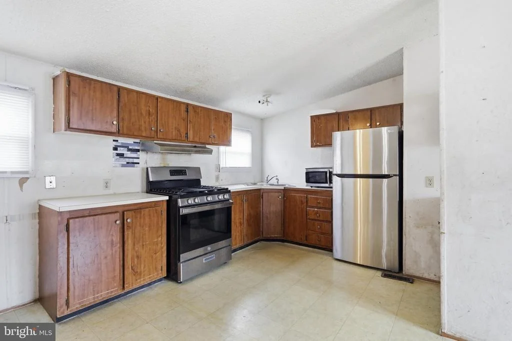 Photo of 12115 HEATHER DRIVE