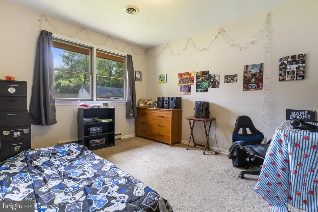 Photo of 5405 DUCLOS LANE