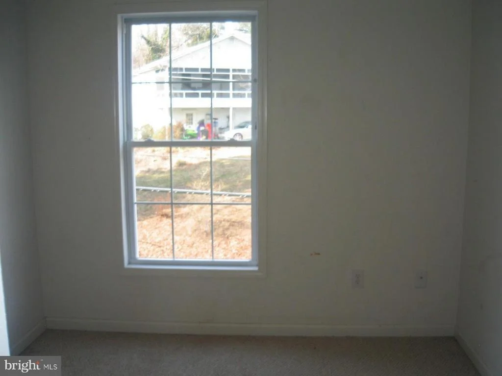 Photo of 3321 MEADOW LANE