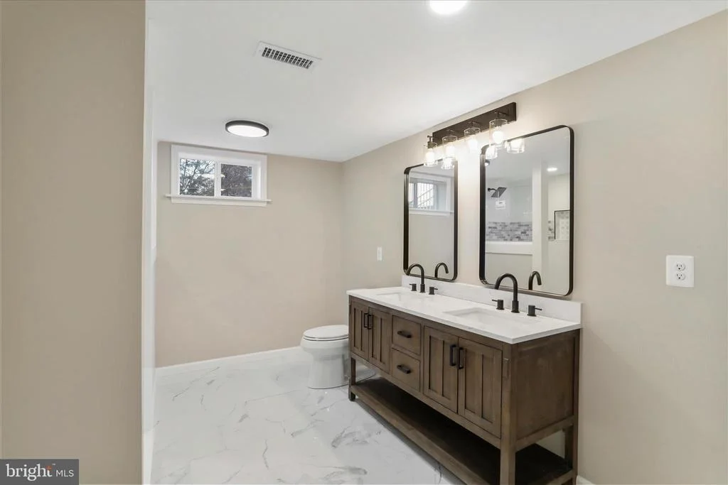 Photo of 27 HARVARD ROAD