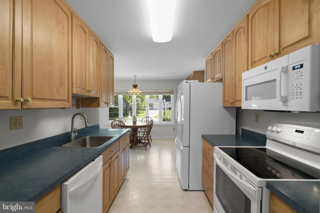 Photo of 9008 EDGEWOOD DRIVE