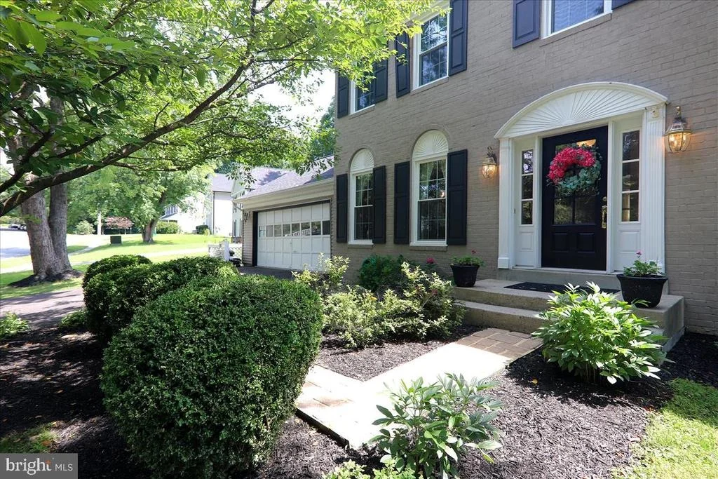 Photo of 2603 BELLE CREST LANE