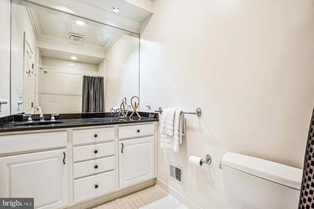 Photo of 4116 BEVERLY ROAD