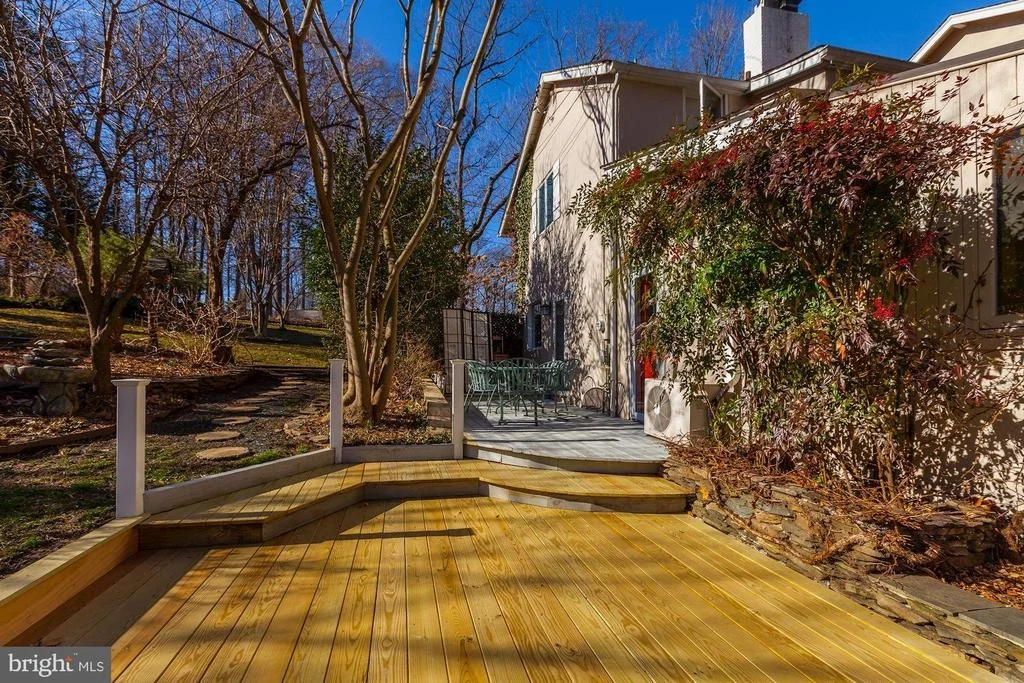 Photo of 2014 WALLACE AVENUE