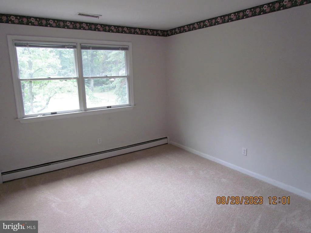 Photo of 126 SHADOW COURT