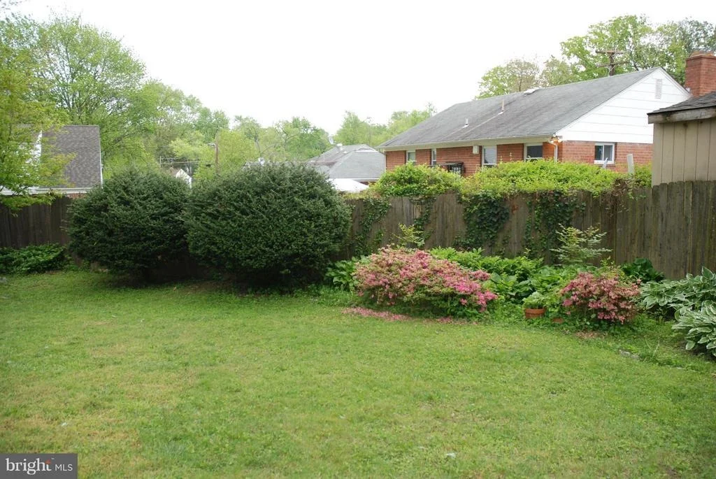 Photo of 12603 BLUHILL ROAD
