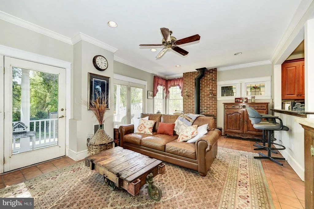 Photo of 4011 GALLOWS ROAD