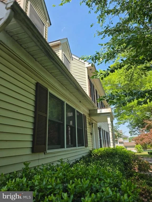 Photo of 145 EDGEWATER DRIVE