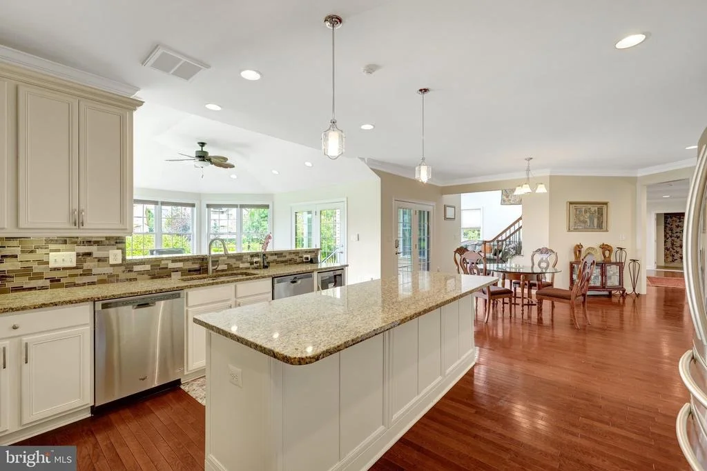 Photo of 24337 EAGLES LANDING PLACE