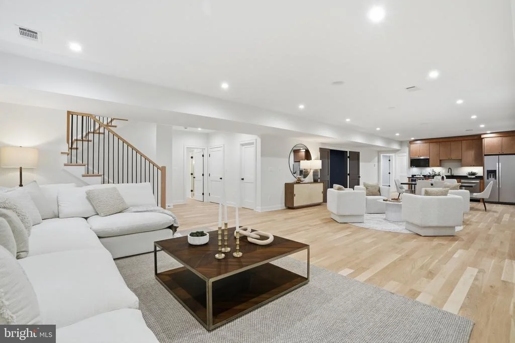 Photo of 1142 CAMERON ROAD