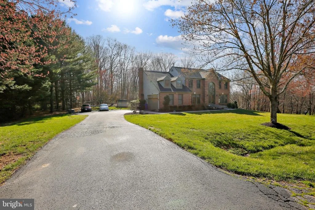 Photo of 22406 SWEETLEAF LANE