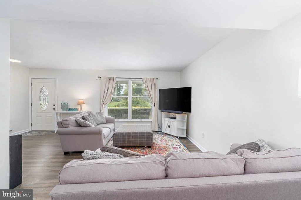 Photo of 7763 OLD HOUSE ROAD