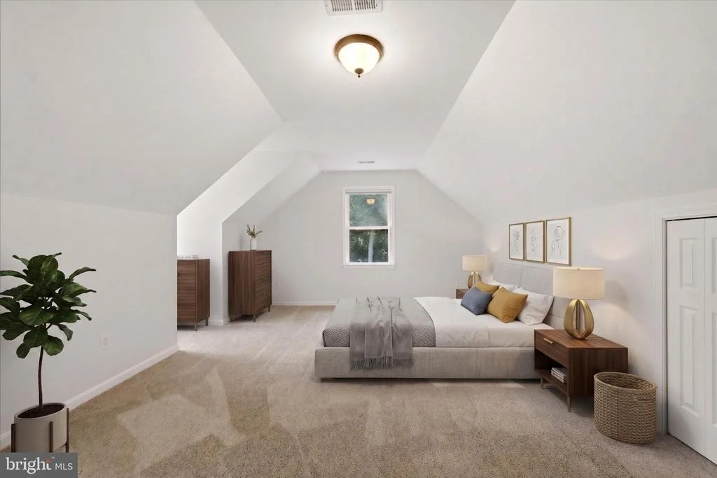 Photo of 9516 PRIMROSE LANE