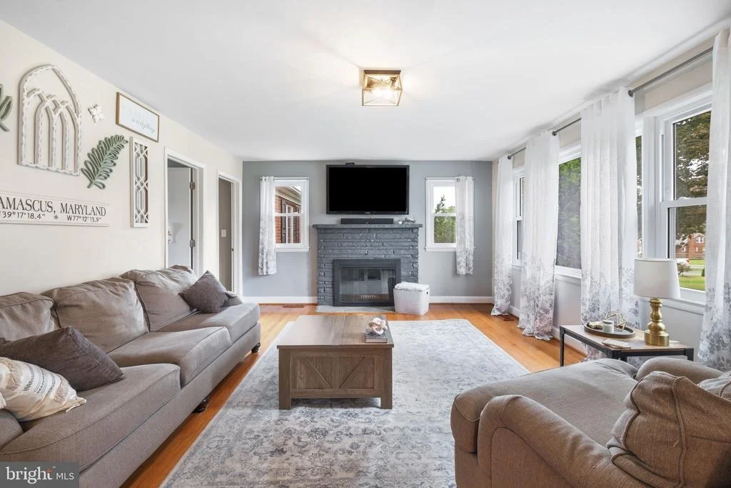 Photo of 25223 OAK DRIVE