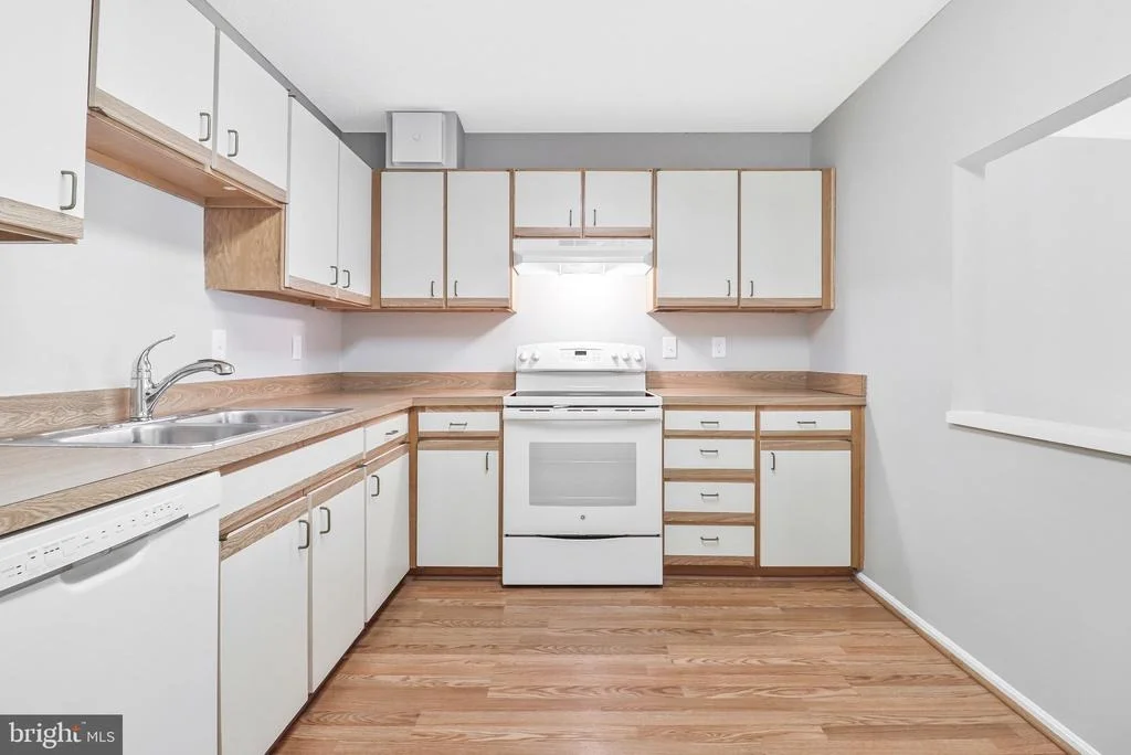 Photo of Unit 2409 at 15107 INTERLACHEN DRIVE
