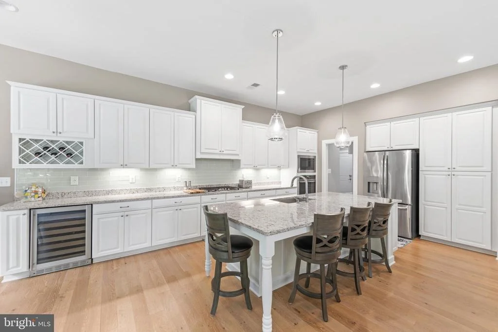 Photo of 39033 CROWS NEST LANE