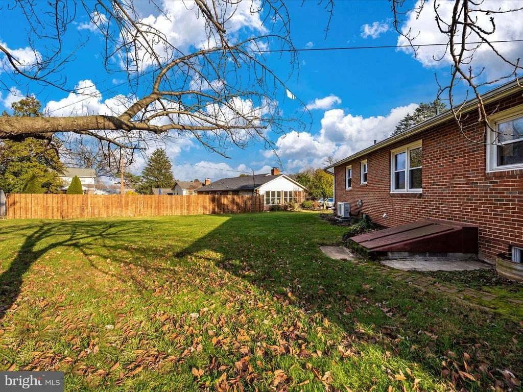 Photo of 232 WYNGATE DRIVE
