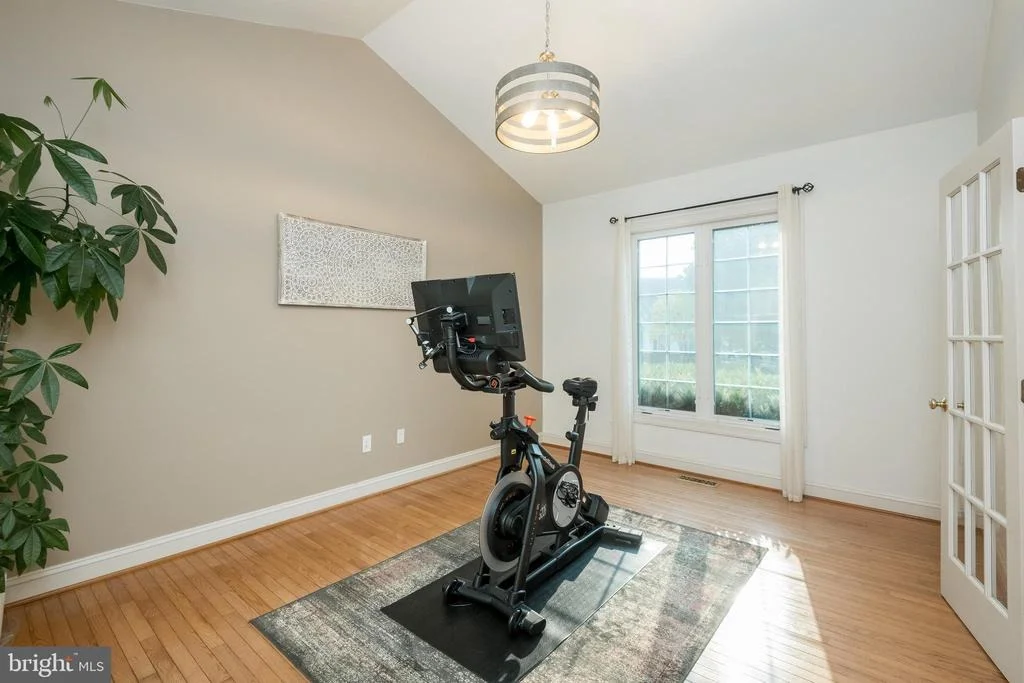 Photo of 5105 WELLINGHALL WAY