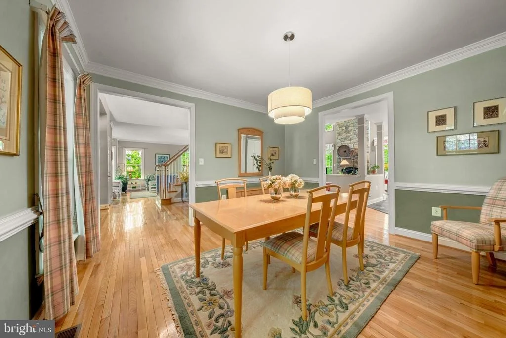 Photo of 40845 FOREST GLEN DRIVE