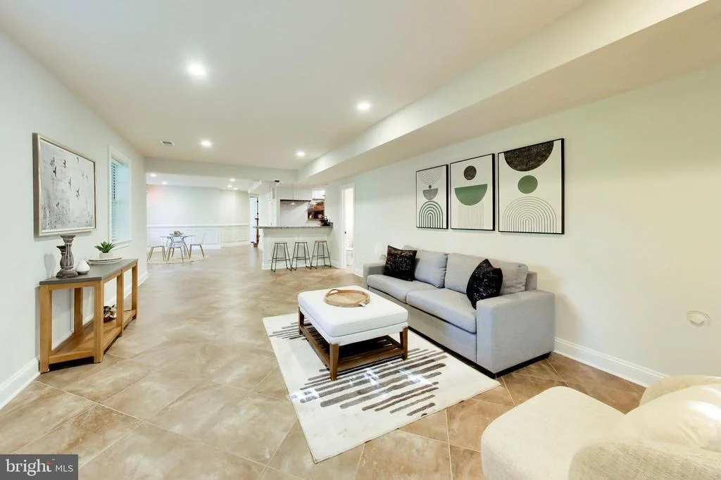 Photo of 6639 LOCUST WAY