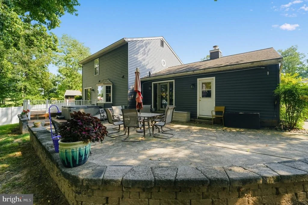 Photo of 4539 N WOODS TRL