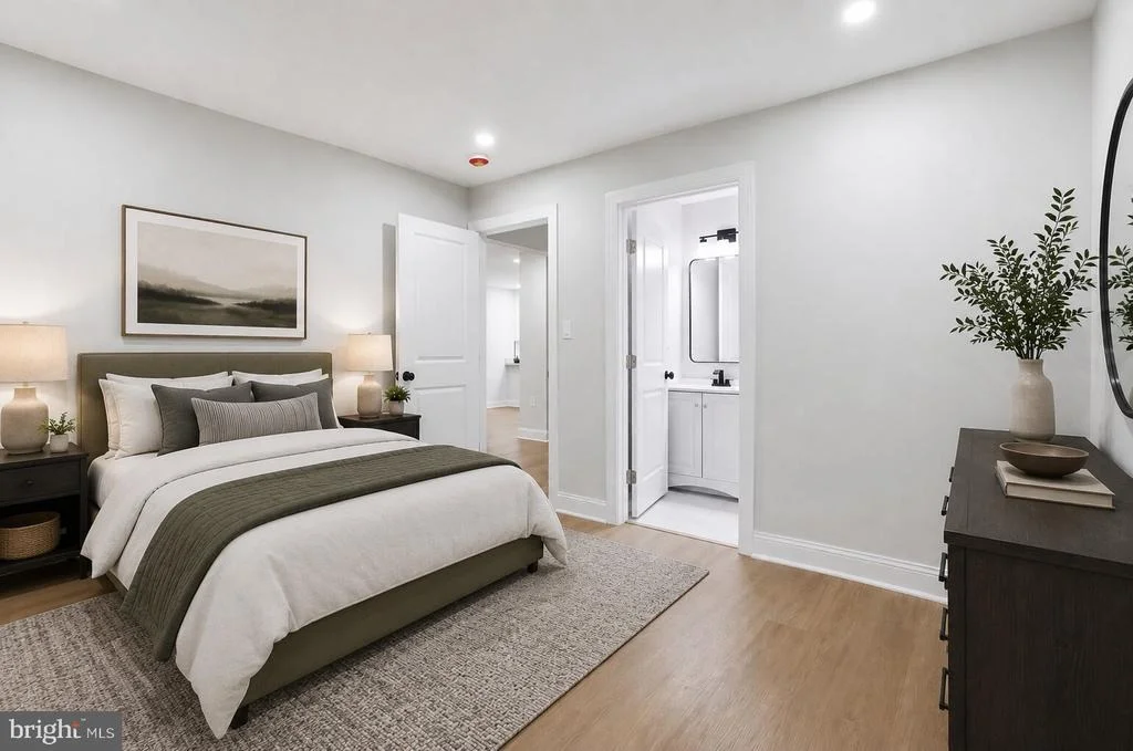 Photo of 805 LANGLEY DRIVE