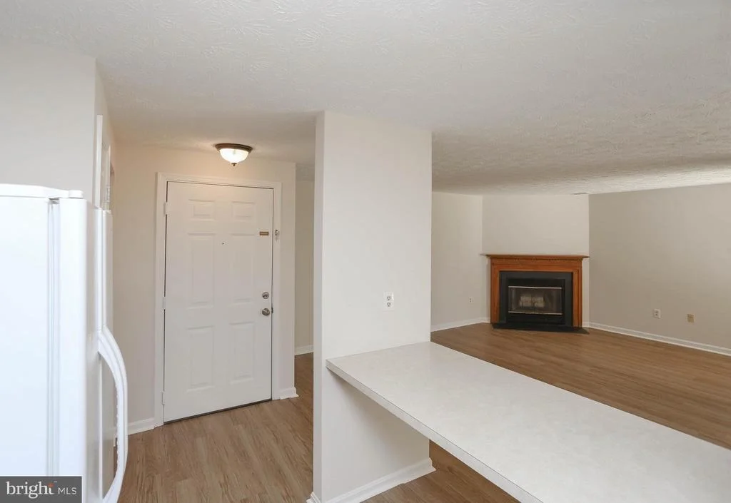 Photo of Unit BC at 2133 WAINWRIGHT COURT