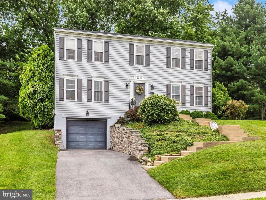 Photo of 25312 CLEARWATER DRIVE