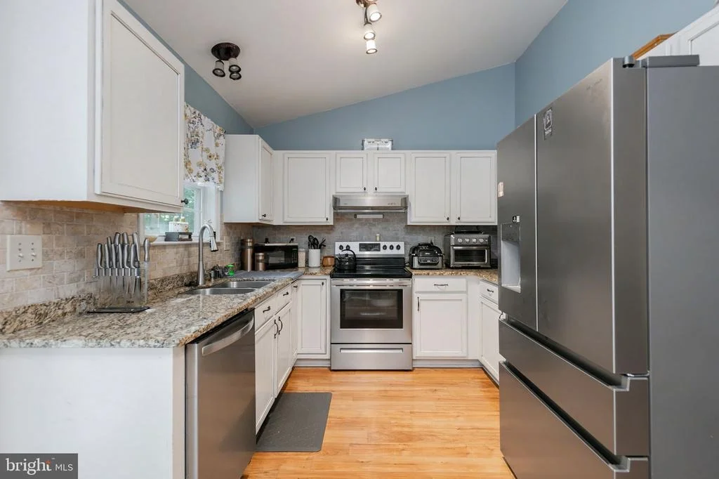 Photo of 3 PALM DRIVE