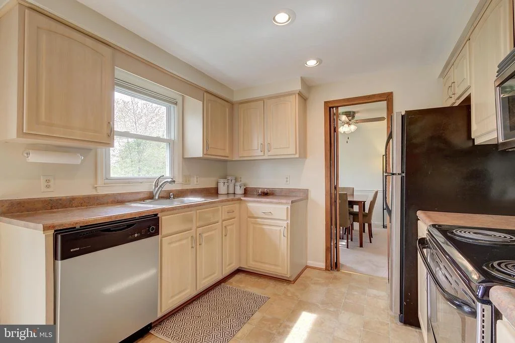 Photo of 13105 GOLDEN OAK DRIVE