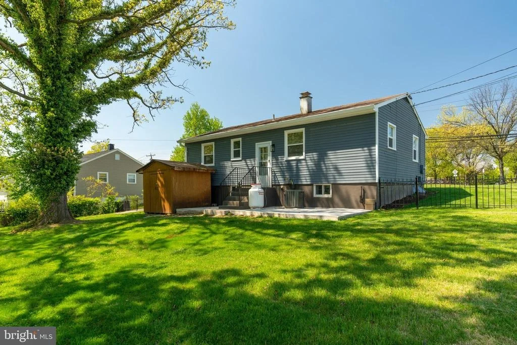 Photo of 4909 WHITFIELD CHAPEL ROAD